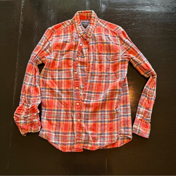 American Eagle Small Plaid Pink Red White Blue Button Down Shirt - Picture 1 of 6